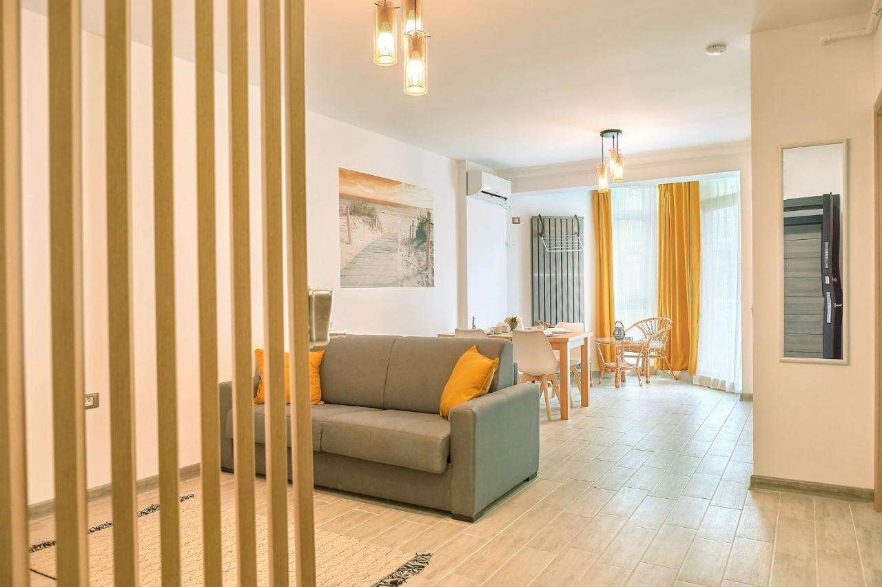 Opal Luxury Apartment 109 Spa N Pool Beach Resort Năvodari Esterno foto