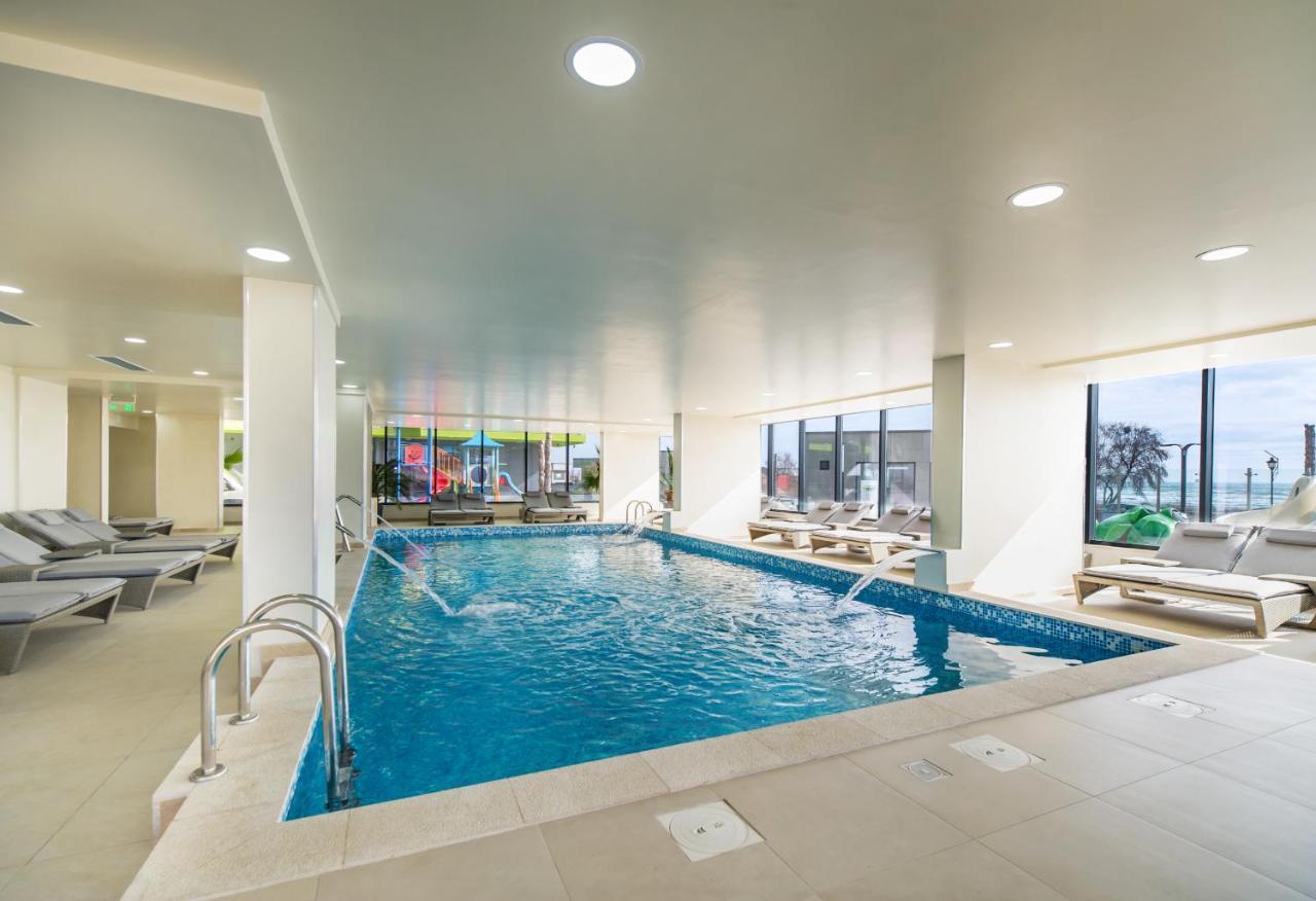 Opal Luxury Apartment 109 Spa N Pool Beach Resort Năvodari Esterno foto